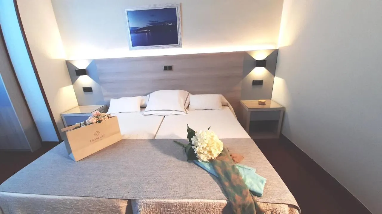 Hotel Nueva Plaza Maliaño 3*,  España